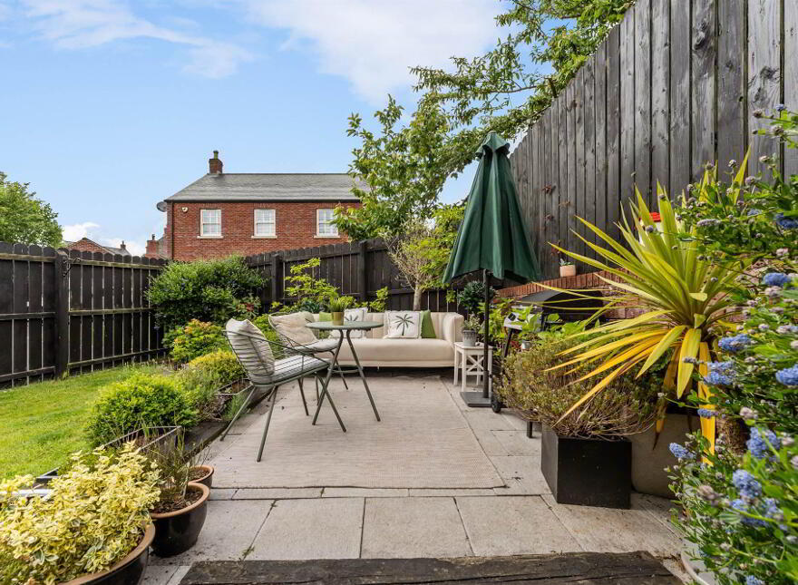 3 Breton Drive, Lisburn, BT28 3ZA