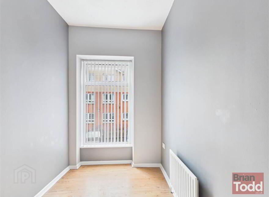 ST Johns Place, Larne, BT40 1TB