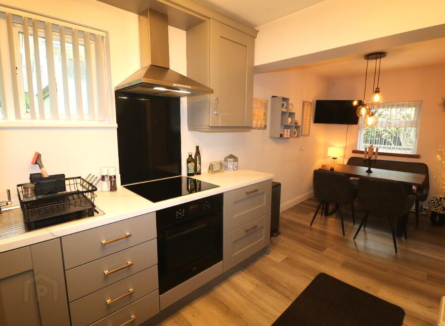 49 Tullymore Park, Ballymena, BT42 2AU