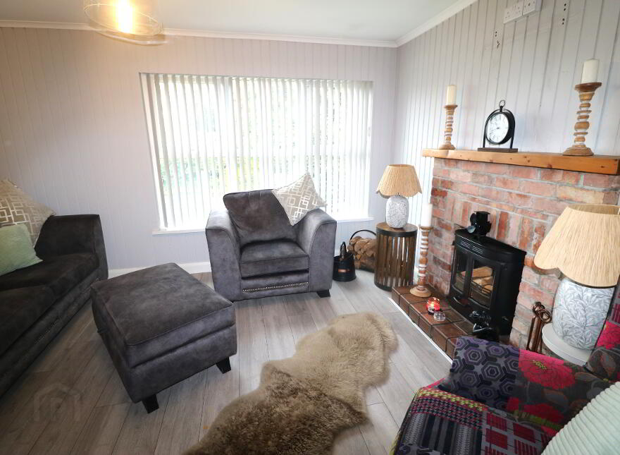 49 Tullymore Park, Ballymena, BT42 2AU