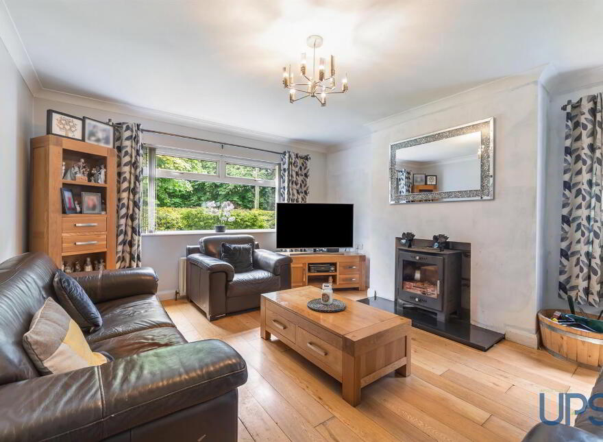 Glencroft, 2 Nutts Corner Road, Crumlin, BT29 4BW
