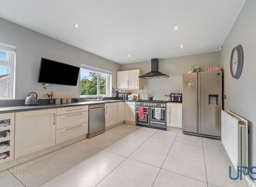 Glencroft, 2 Nutts Corner Road, Crumlin, BT29 4BW