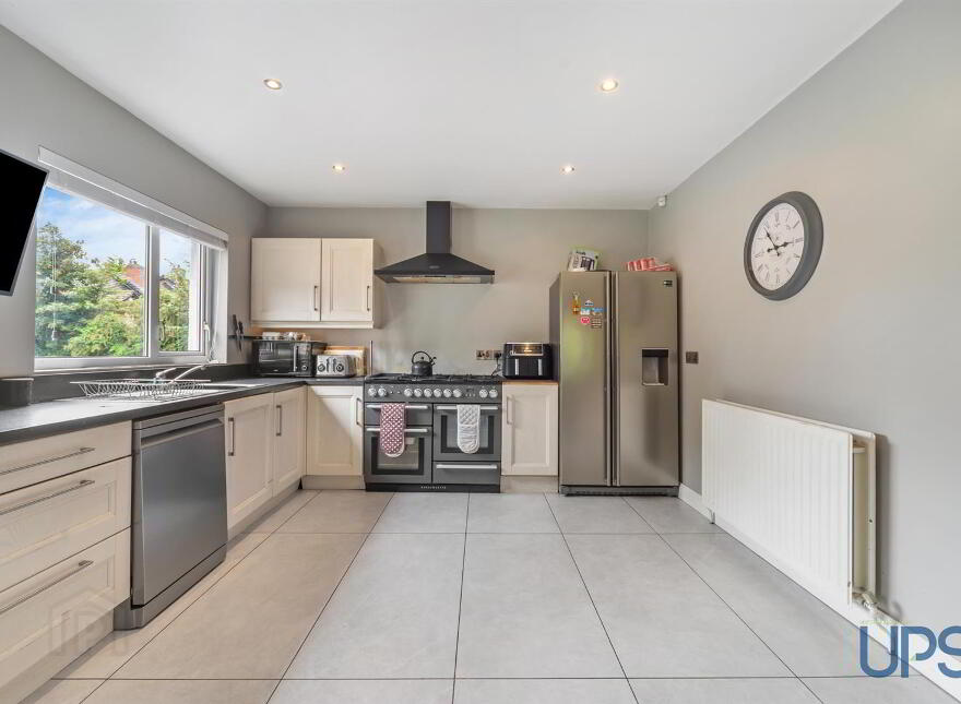 Glencroft, 2 Nutts Corner Road, Crumlin, BT29 4BW