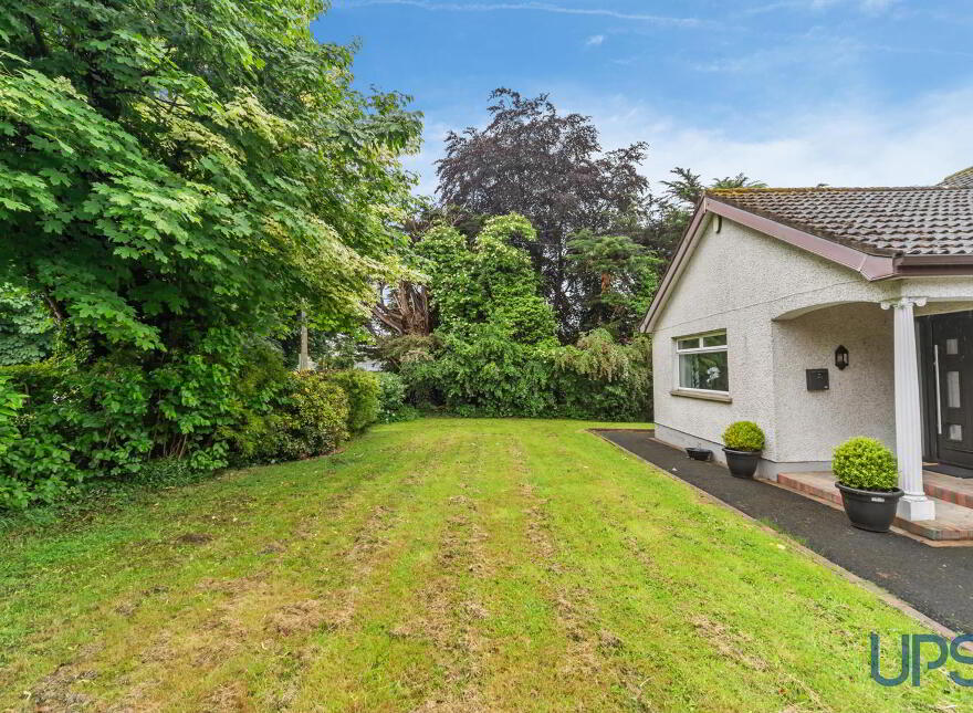 Glencroft, 2 Nutts Corner Road, Crumlin, BT29 4BW