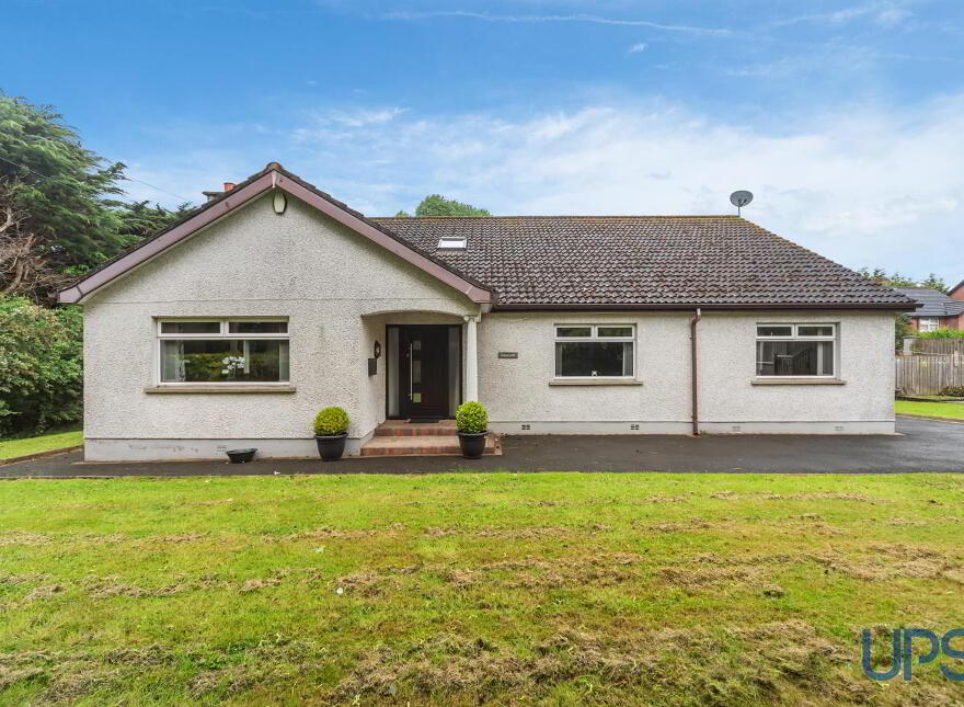 Glencroft, 2 Nutts Corner Road, Crumlin, BT29 4BW
