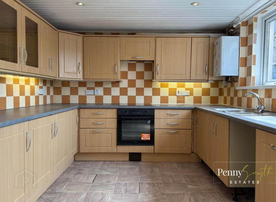 41 Ballywalter Gardens, Bangor, BT19 1QE