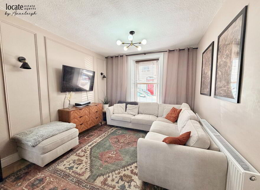 24 Lower Nassau Street, Rosemount, Derry, BT48 0ES