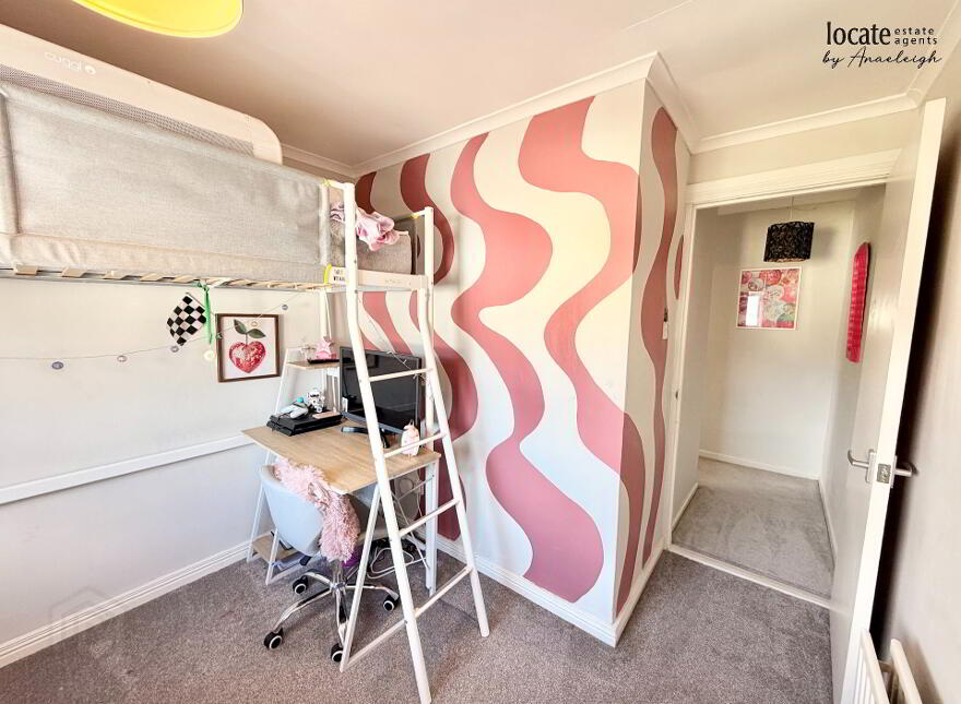 24 Lower Nassau Street, Rosemount, Derry, BT48 0ES