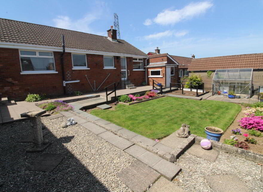 11 Waverley Road, Newtownabbey, BT36 6RU