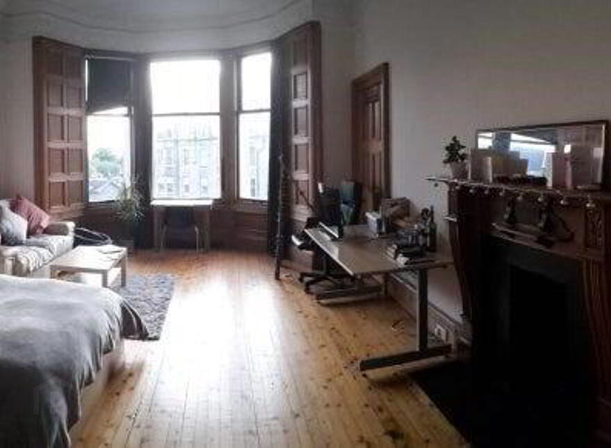 173 Bruntsfield Place, Bruntsfield, Edinburgh, EH10 4DG