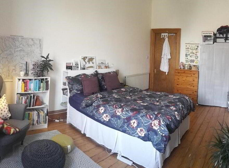 173 Bruntsfield Place, Bruntsfield, Edinburgh, EH10 4DG