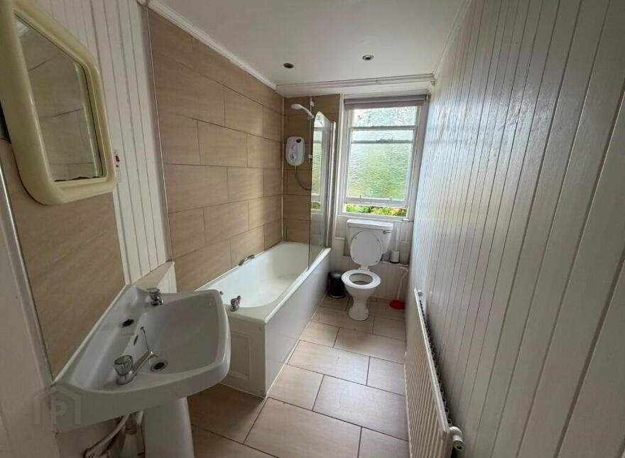 173 Bruntsfield Place, Bruntsfield, Edinburgh, EH10 4DG
