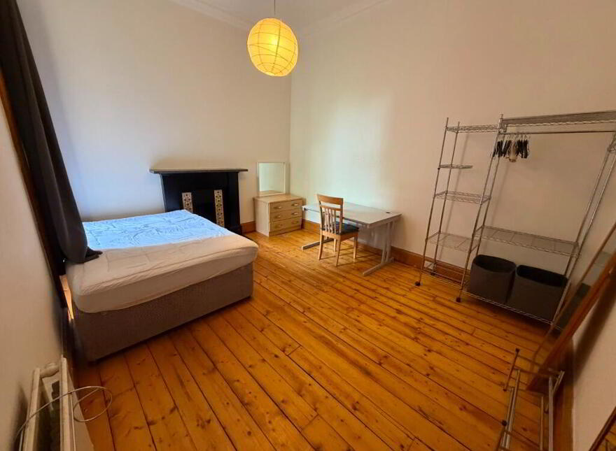 173 Bruntsfield Place, Bruntsfield, Edinburgh, EH10 4DG