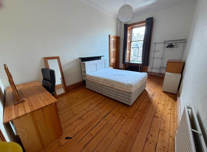 173 Bruntsfield Place, Bruntsfield, Edinburgh, EH10 4DG