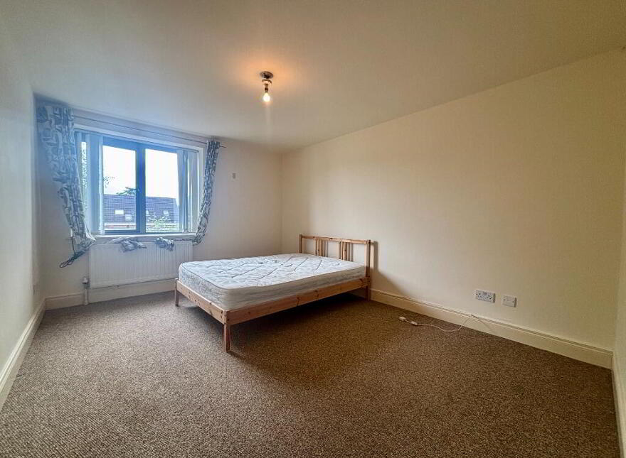 7 Lesley Plaza, Belfast, BT9 6JN