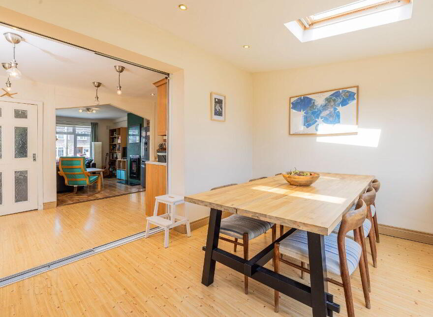 42 Ballygall Crescent, Finglas, Finglas, D11H9T1