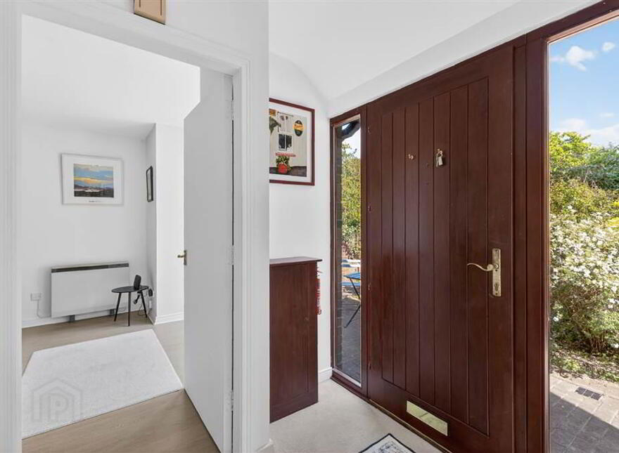 6 Malone Manor, Off Malone Road, Belfast, BT9 6SR