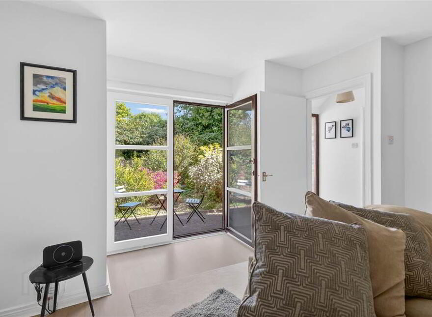 6 Malone Manor, Off Malone Road, Belfast, BT9 6SR