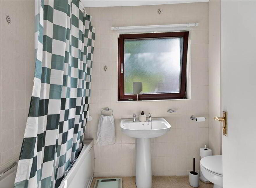 6 Malone Manor, Off Malone Road, Belfast, BT9 6SR