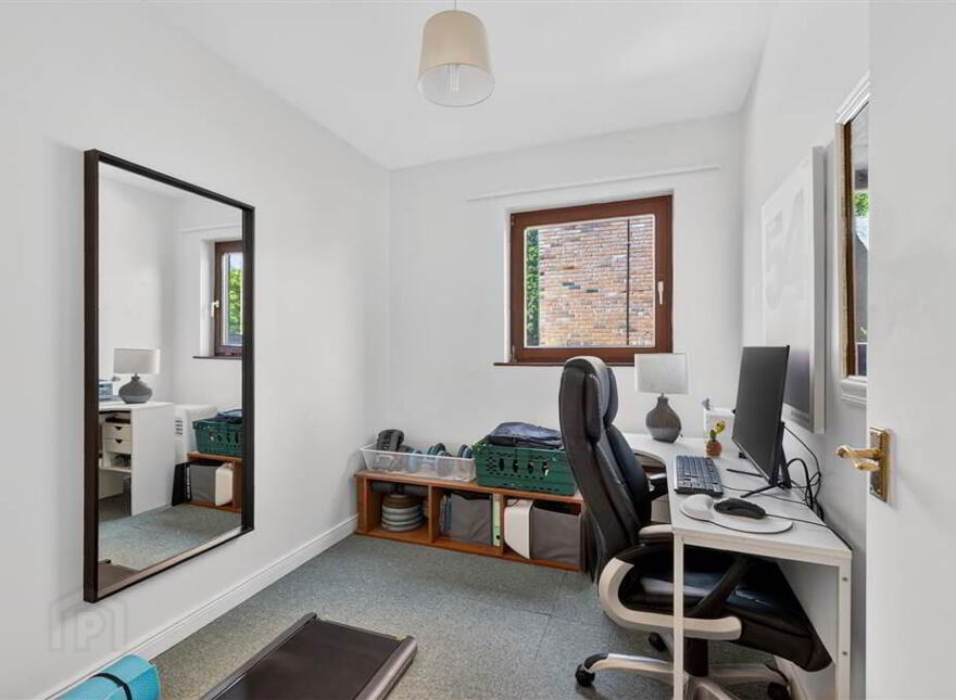 6 Malone Manor, Off Malone Road, Belfast, BT9 6SR