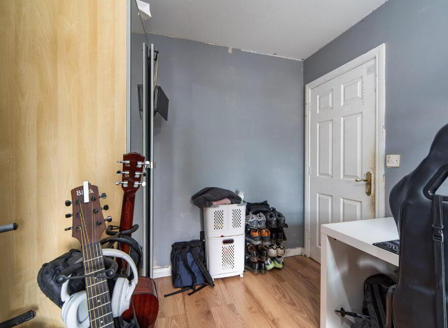 15 Squires View, Belfast, BT14 8FS