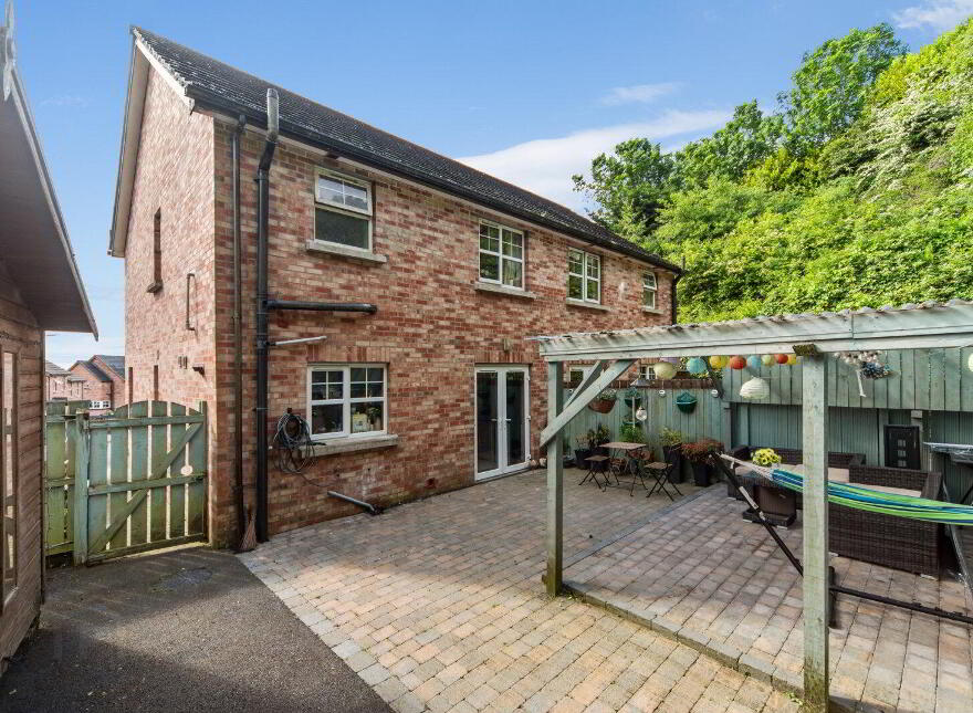 15 Squires View, Belfast, BT14 8FS
