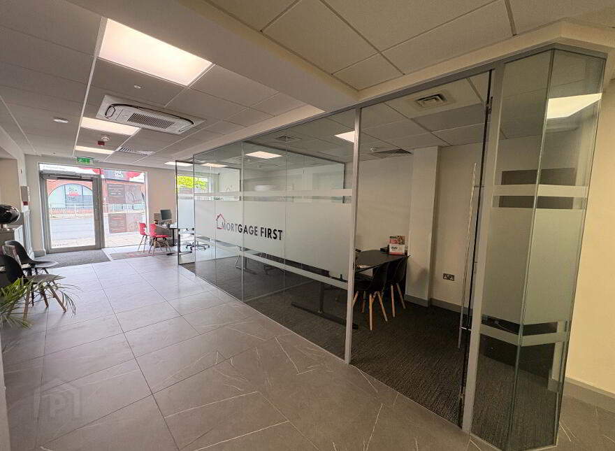 423-425 Newtownards Road, Belfast, BT4 1AT
