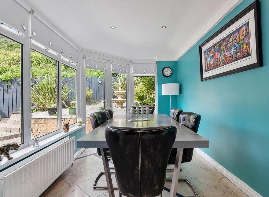 11 Lyndhurst Row, Belfast, BT13 3XX