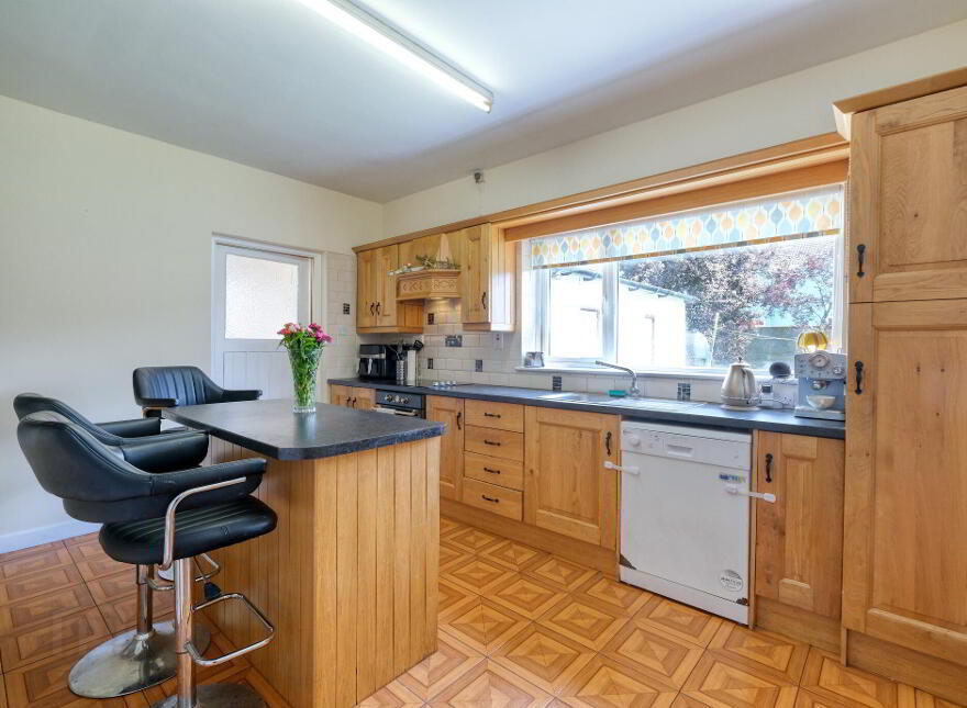45 College Park, N39YF83