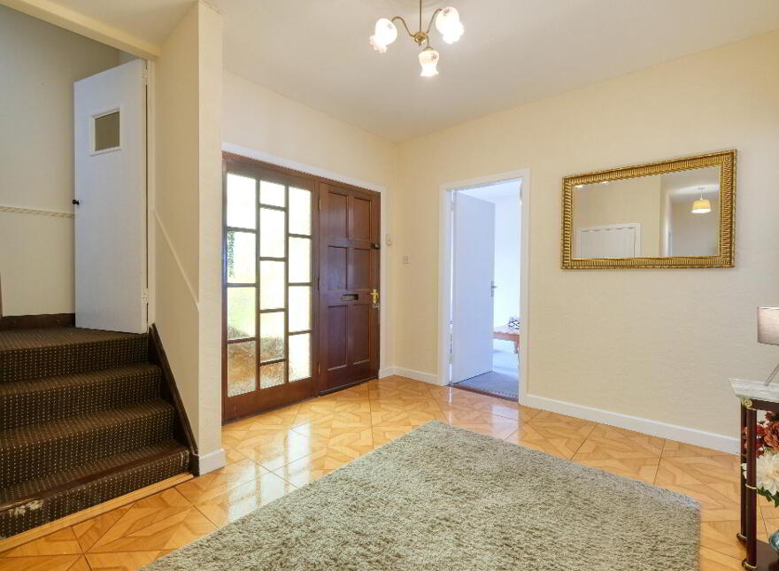 45 College Park, N39YF83