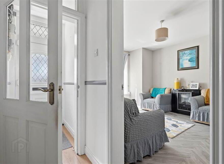 36 Larne Road, Ballymena, BT42 2JB