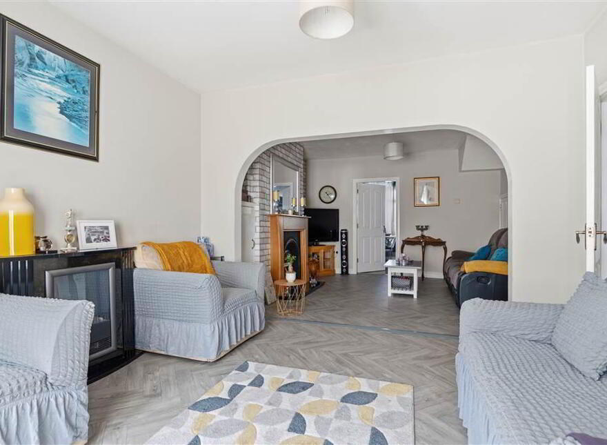 36 Larne Road, Ballymena, BT42 2JB