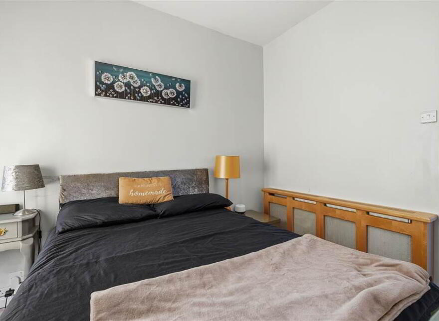 36 Larne Road, Ballymena, BT42 2JB
