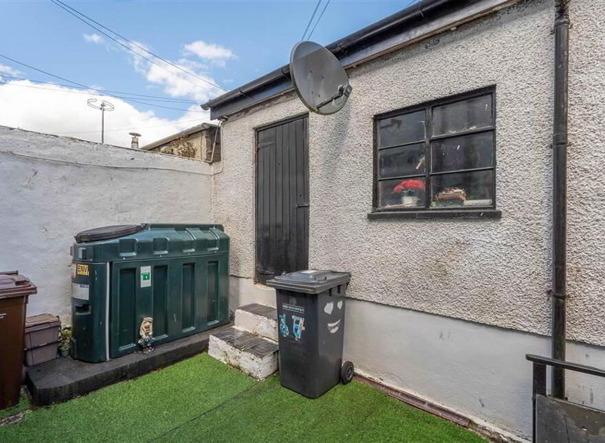 36 Larne Road, Ballymena, BT42 2JB