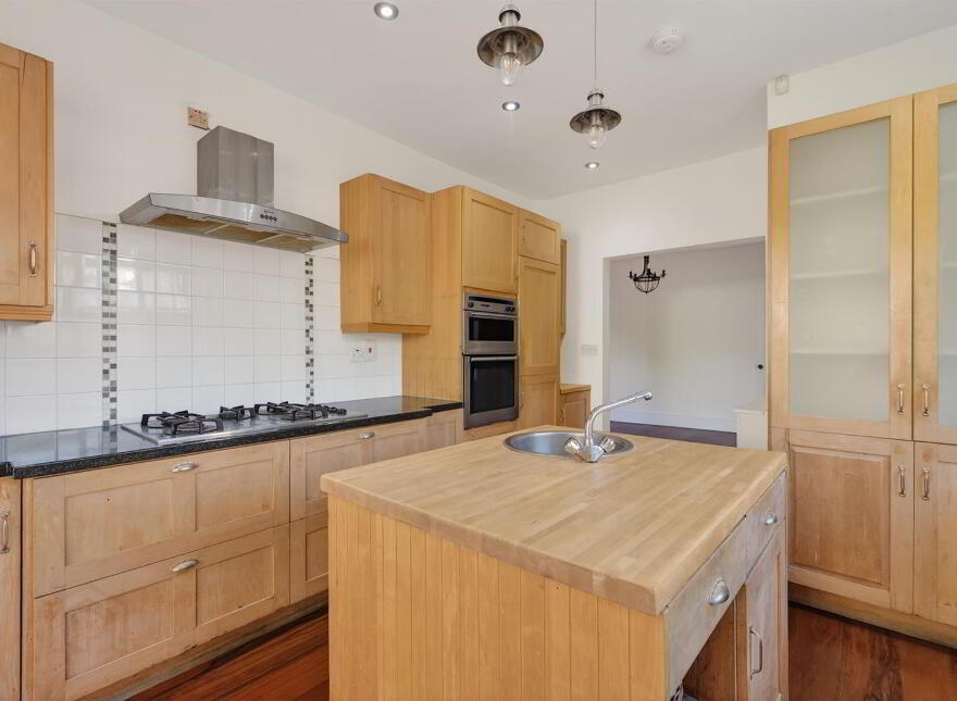 9 Finaghy Park North, Belfast, BT10 0HQ