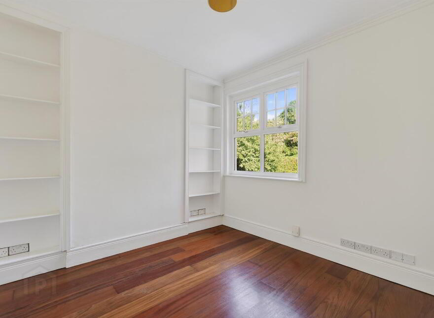 9 Finaghy Park North, Belfast, BT10 0HQ