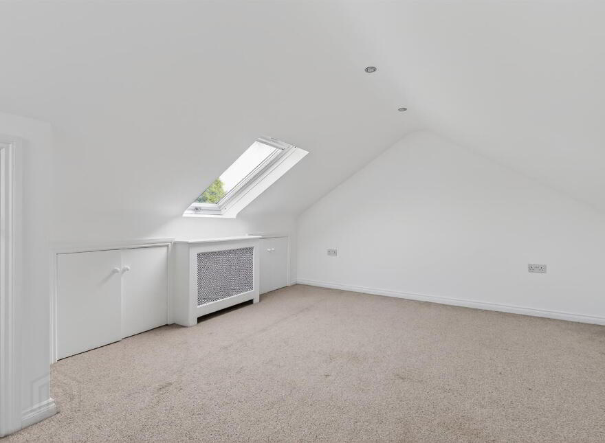 9 Finaghy Park North, Belfast, BT10 0HQ