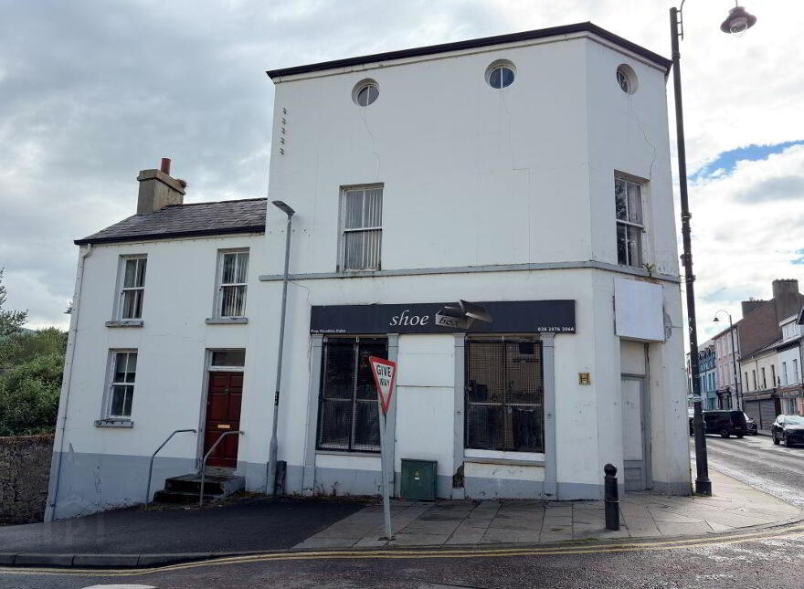 (Lot 20) 59 & 59A Ann Street, Ballycastle, BT54 6AA