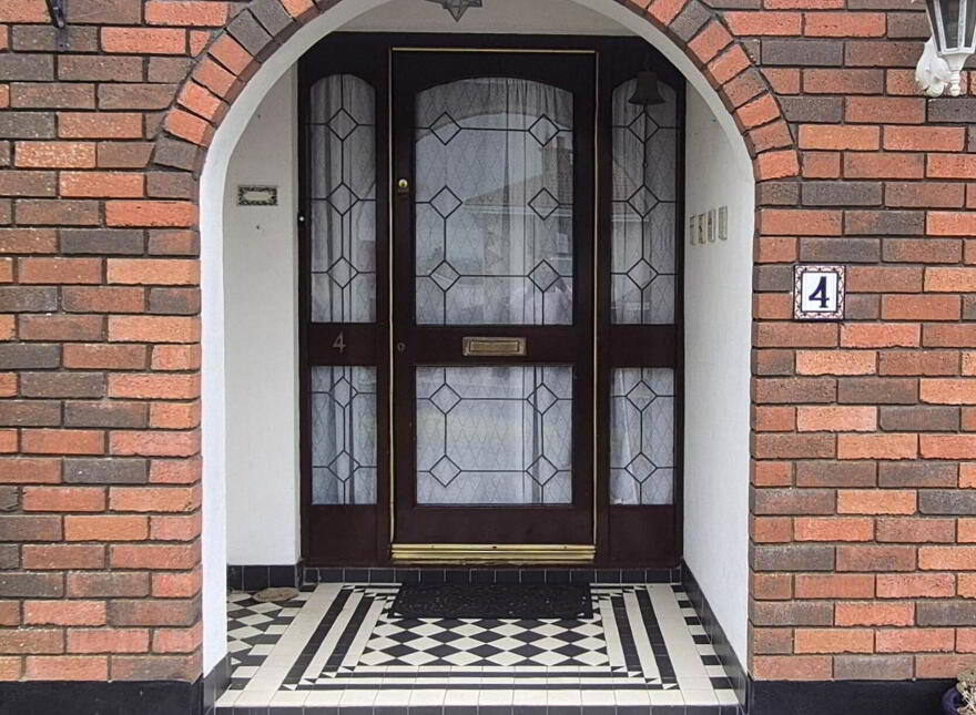 4 Glenmore Park, Belt Road, Derry, BT47 2JZ