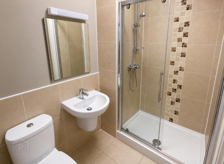 Apt 5 Ivy House, 1 Walnut Street, Belfast, BT7 1FB