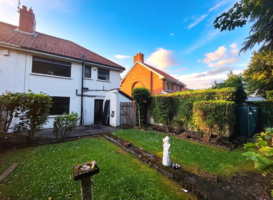 18 Dunlambert Park, Belfast, BT15 3NJ