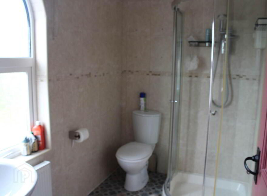 13 Rowan Park, Letterkenny, F92E9F9