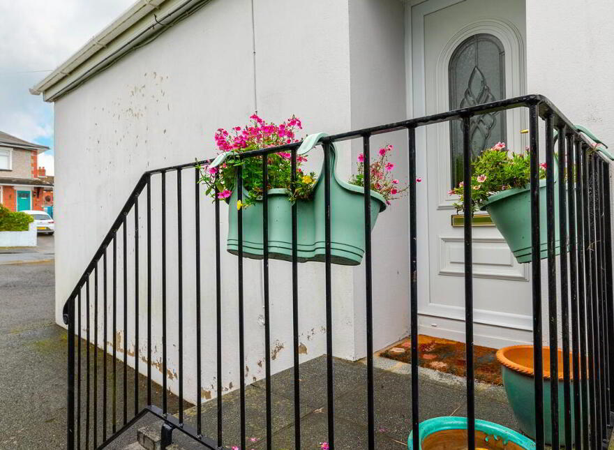 52 Silverstream Avenue, Bangor, BT20 3LP