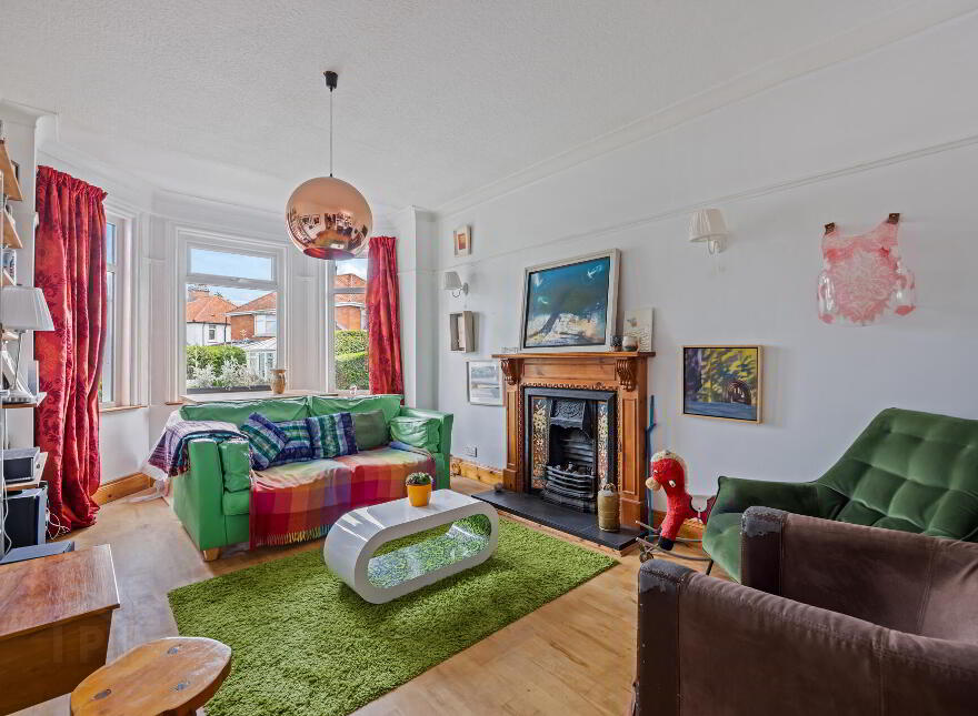 2 Kensington Drive, Belfast, BT5 6NU