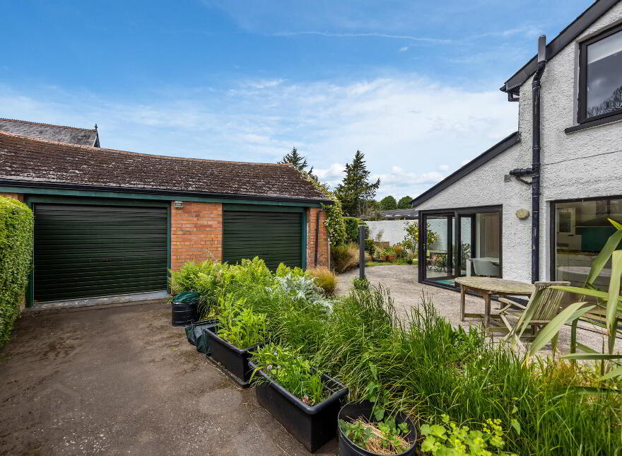 2 Kensington Drive, Belfast, BT5 6NU