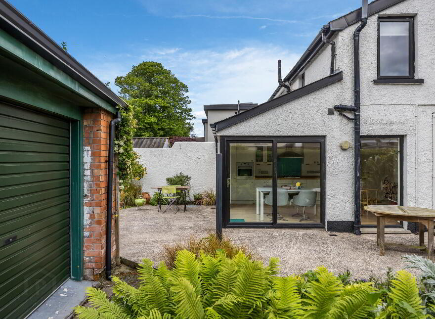 2 Kensington Drive, Belfast, BT5 6NU