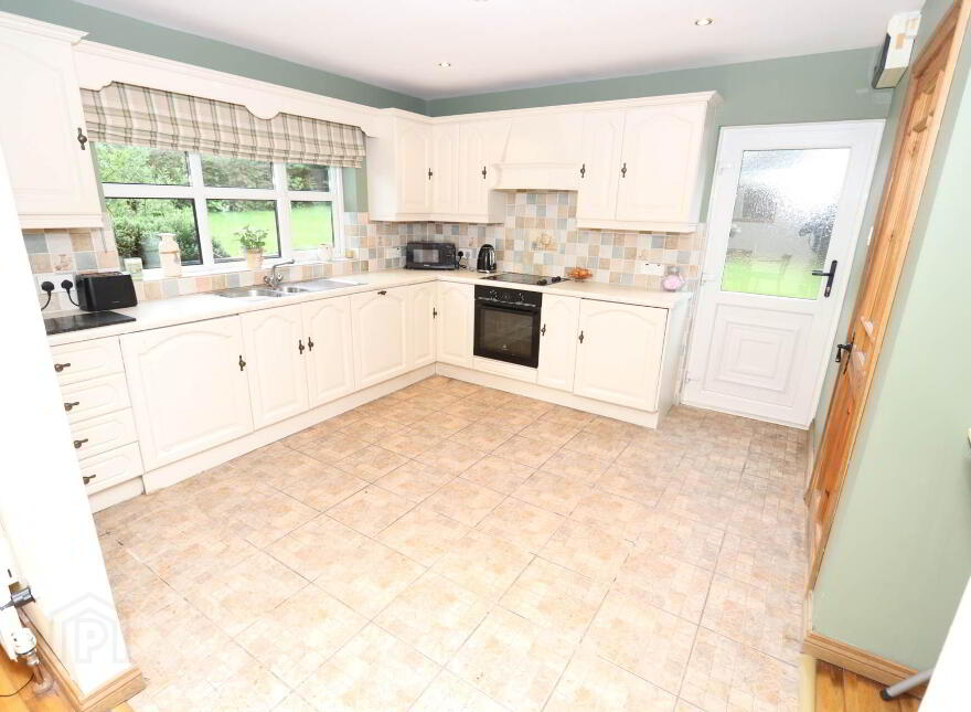 19 Park Hill, Maguiresbridge, BT94 4AD