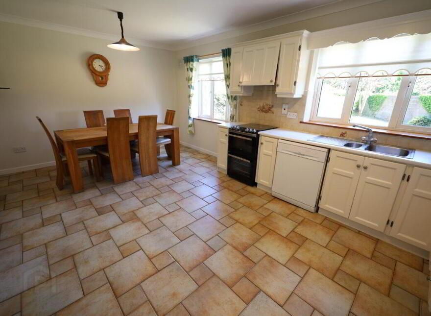 8 Laurelmount Drive, Waterpark, Carrigaline, P43AR24