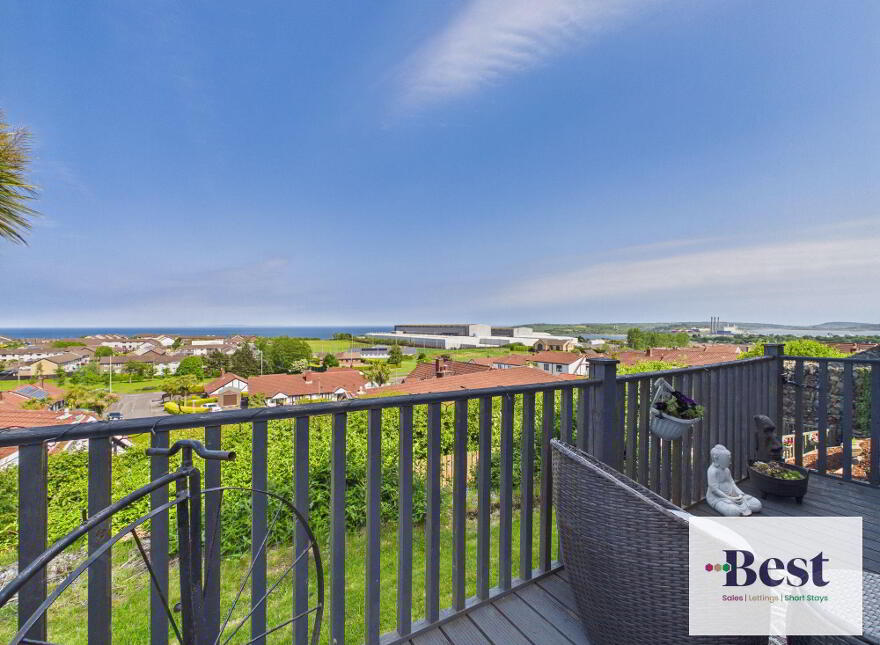 24 Whinfield, Larne, BT40 2LD