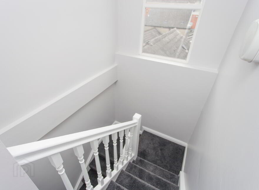 Apartment 9, 8 Cromwell Road, Botanic Avenue, Belfast, BT7 1JW